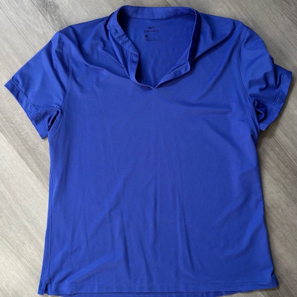 Nike Women's Short Sleeve Blue Tee